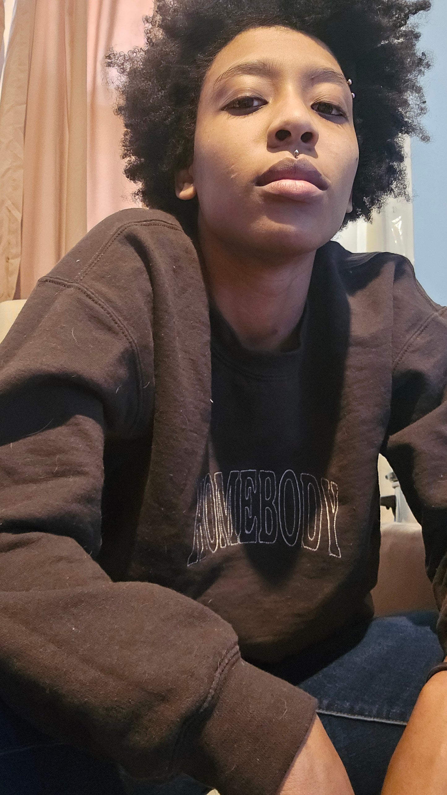 HOMEBODY EMBROIDERED SWEATSHIRT